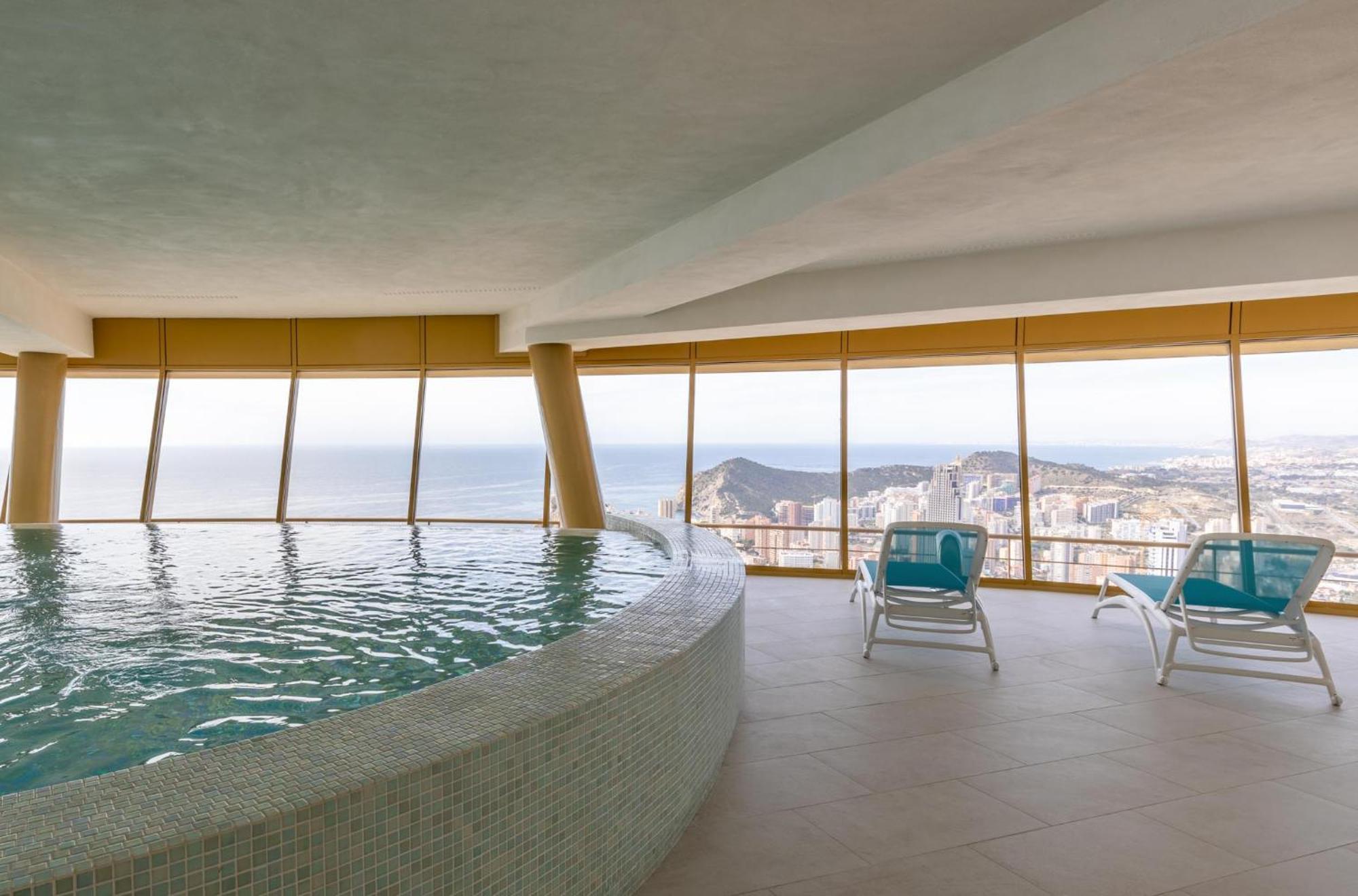 Intempo Luxury Sky And By Kitti Appartement *